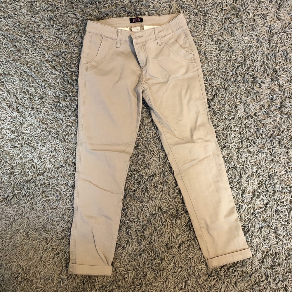 Women’s tan kahkis